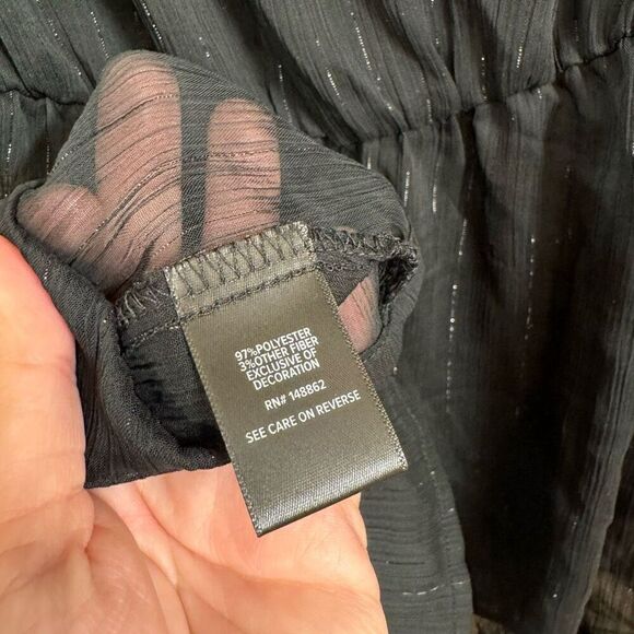 Torrid Black Babydoll Crinkle Lurex Chiffon Crochet Lace-Up Top 00 Medium - Picture 7 of 12